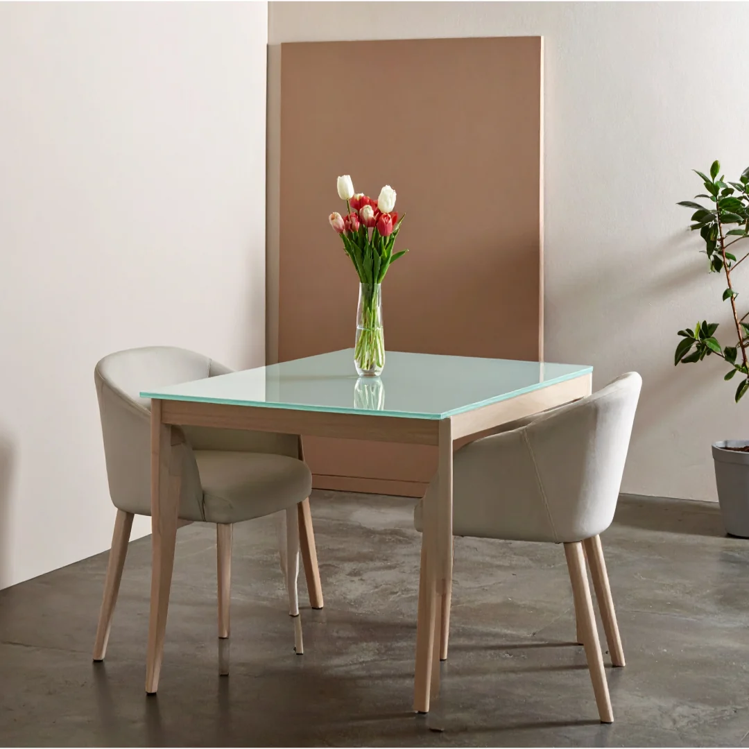 Dining table set – 2-seater on rent