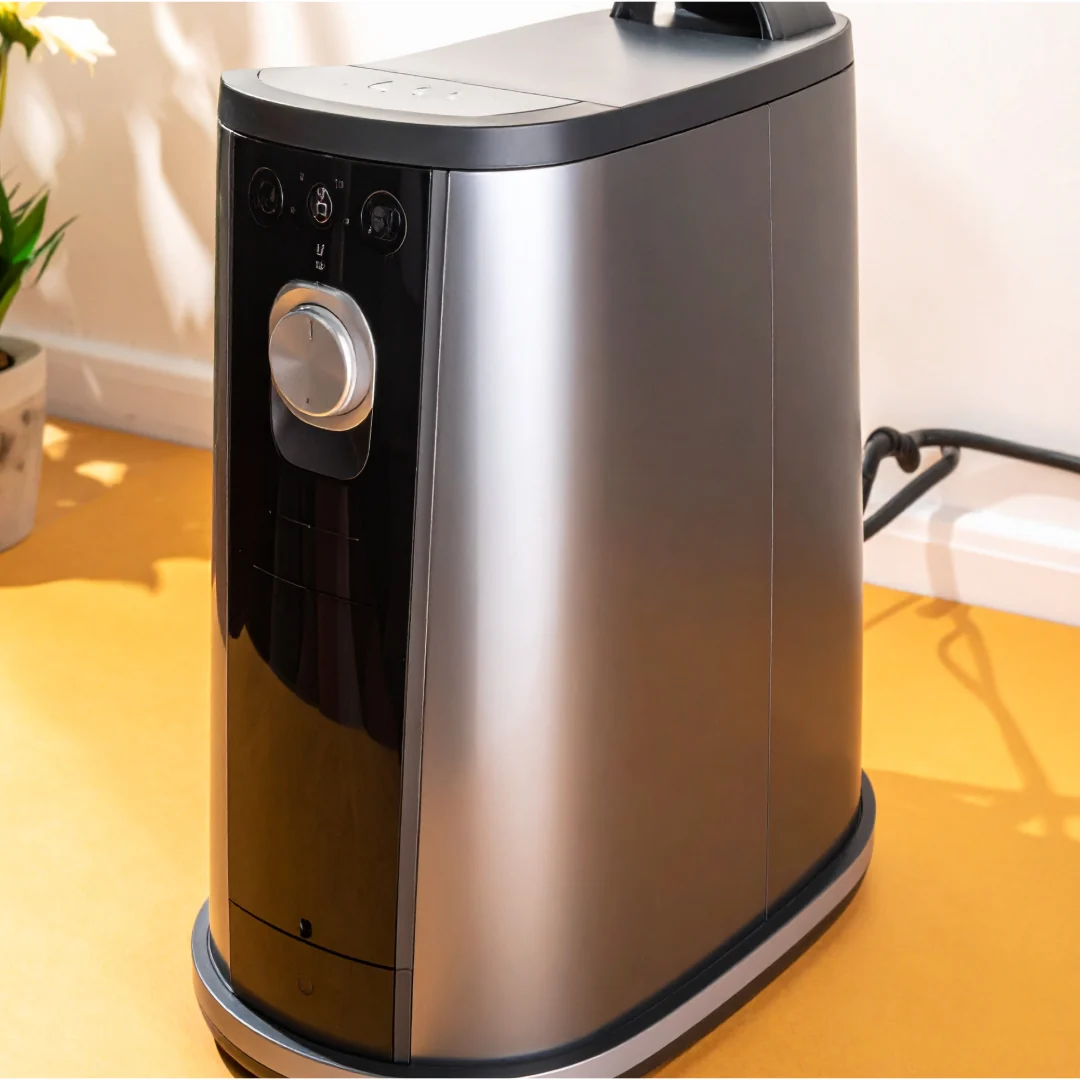 Garment steamer – upright on rent